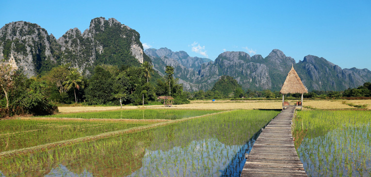 VANG VIENG
